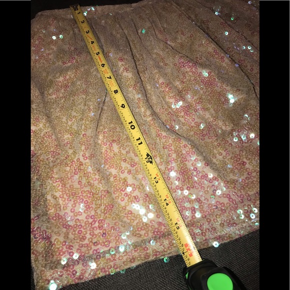 BCBG generation Peachy Nude Sequin Mini skirt. Sz 4. - Picture 10 of 10
